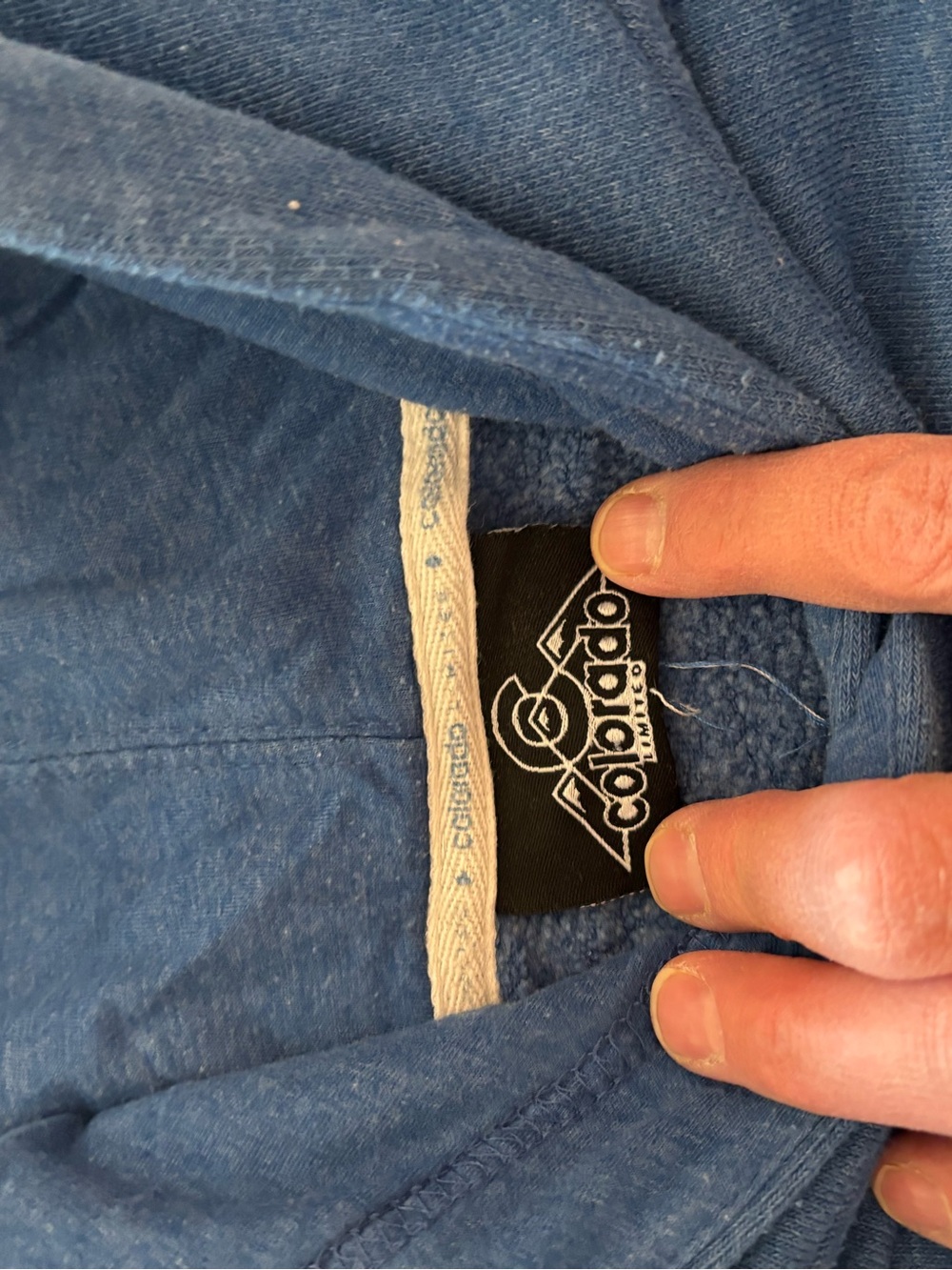 Columbia Short Sleeve Tee in Dusty Blue with Logo Tag